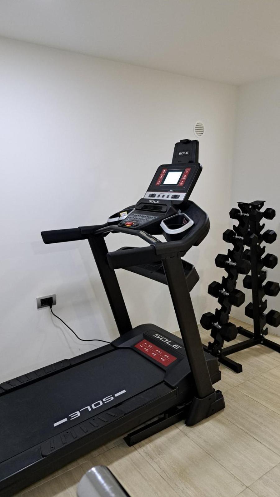 Čačak Garni Hotel Aveny מראה חיצוני תמונה